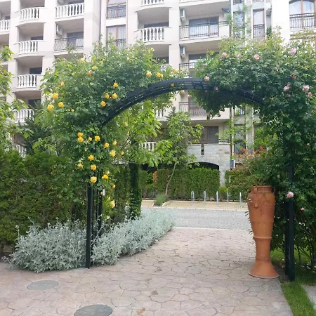 Cascadas Apartment *