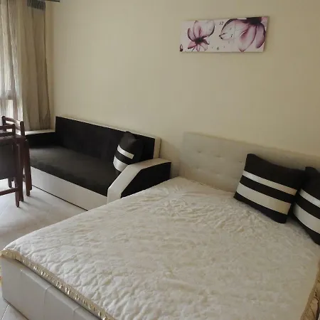 Cascadas Apartment *